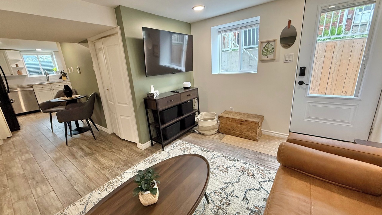 Photo of Livingroom in Brantford