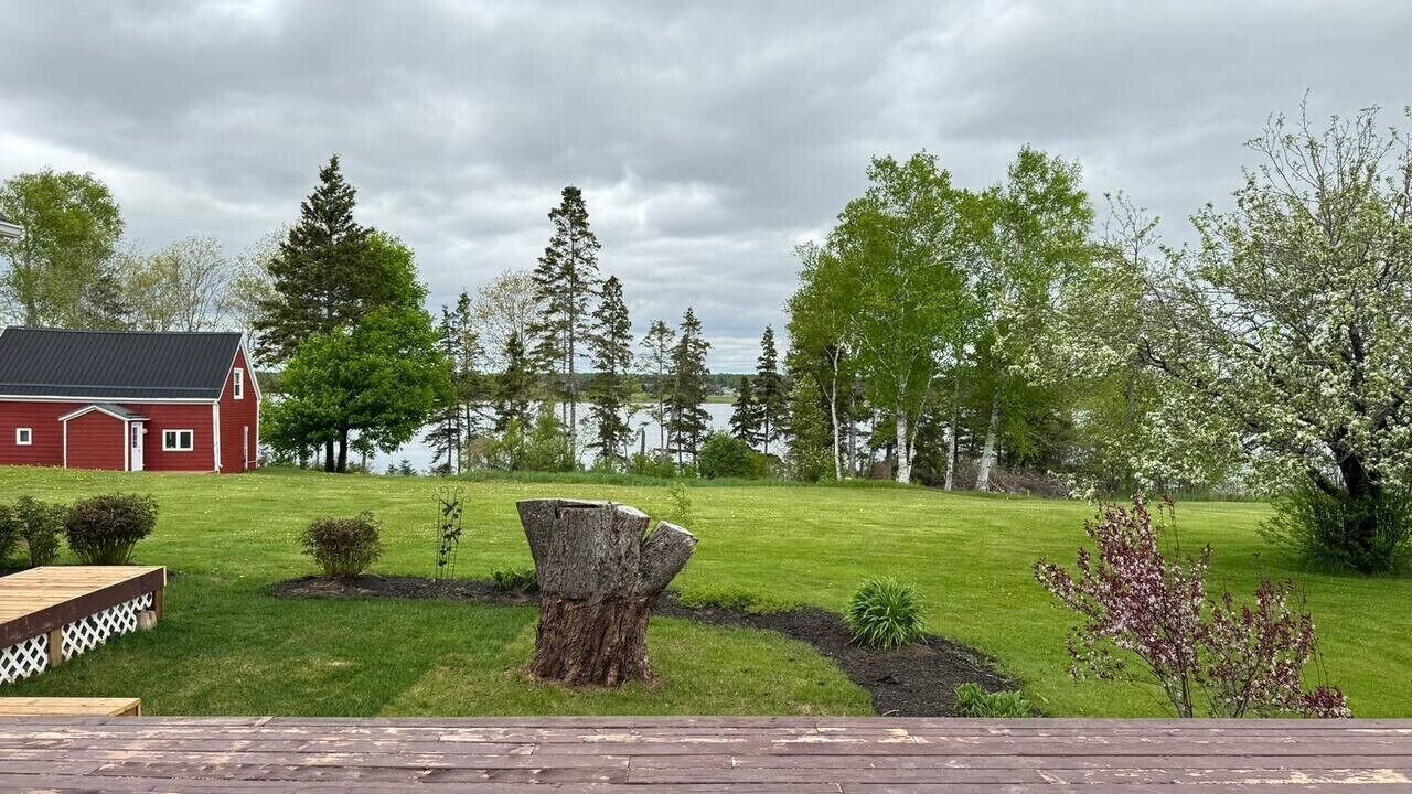 Photo of Outdoor in Montague