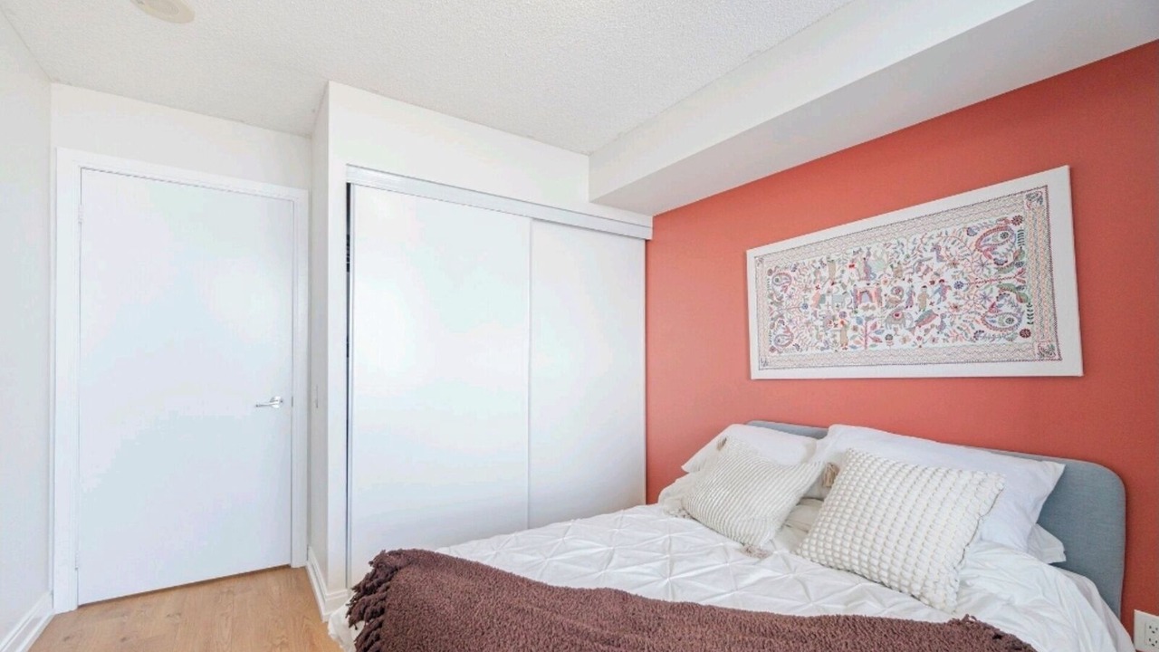 Photo of Bedroom in Etobicoke