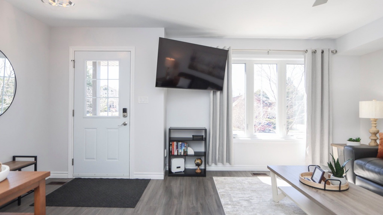 Photo of Livingroom in Sudbury