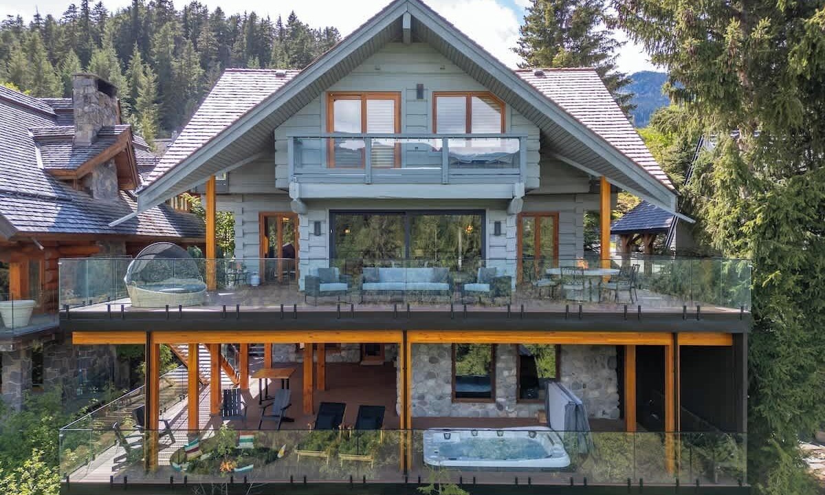 Photo of Outdoor in Blueberry Hill