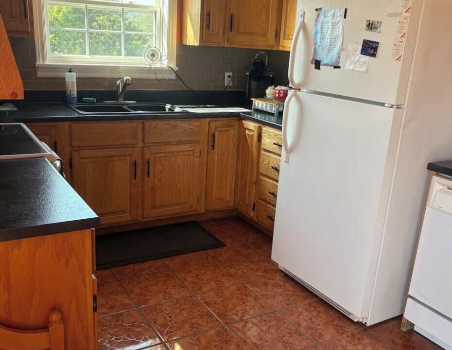 Photo of Kitchen in Ingonish Beach