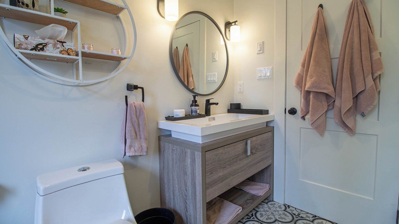 Photo of Bathroom in Jones Falls