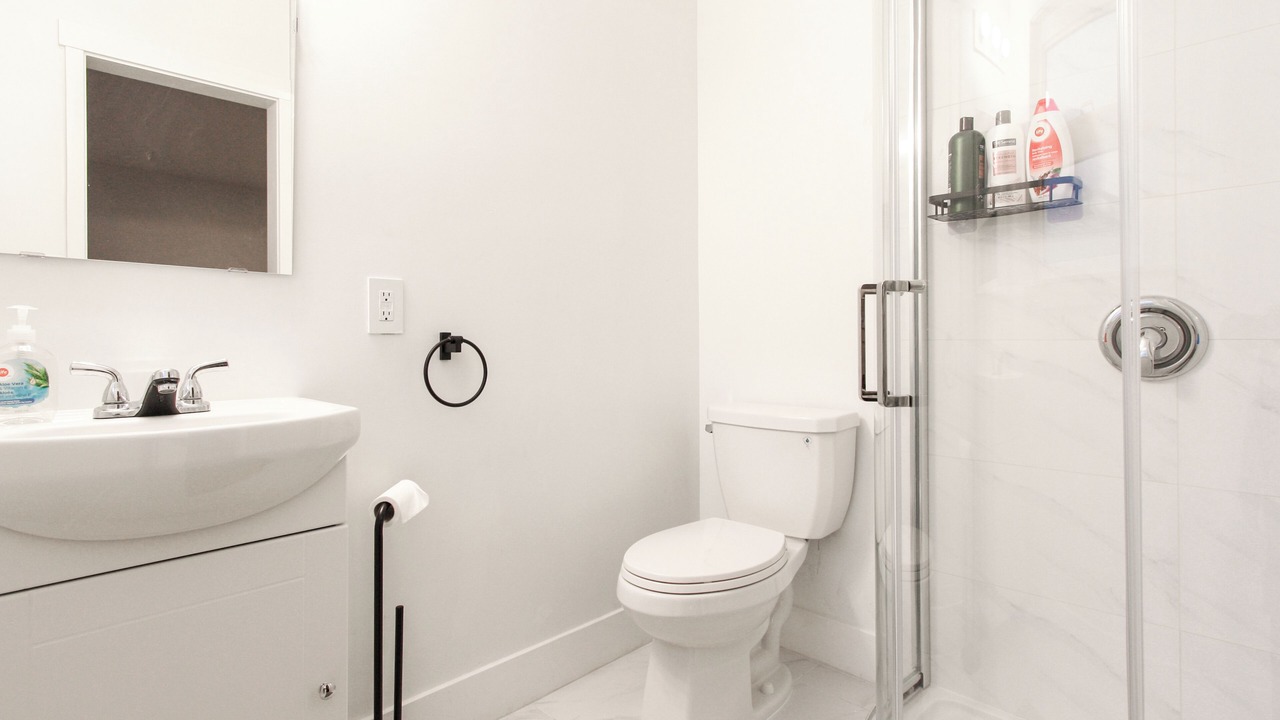 Photo of Bathroom in Delta
