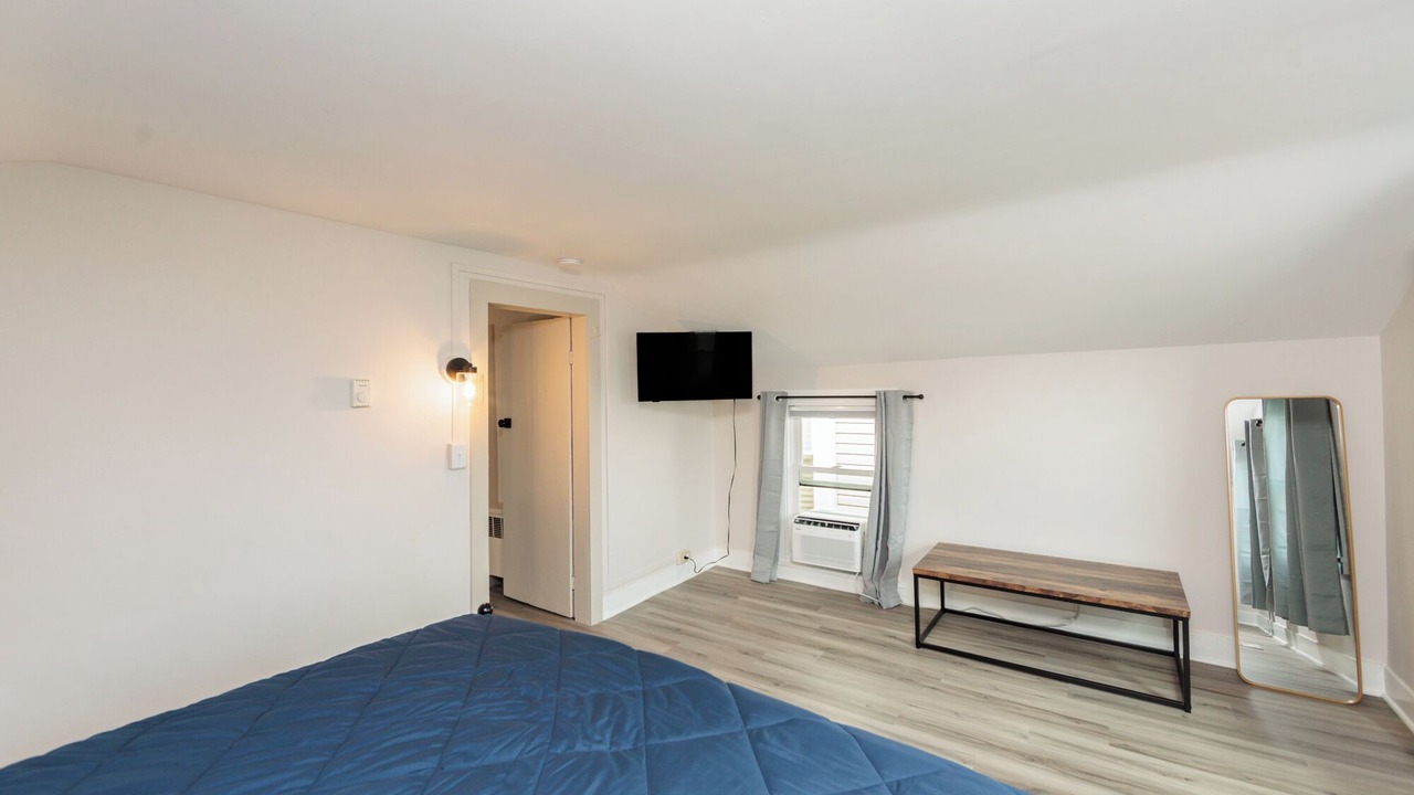 Photo of Bedroom in Sandusky