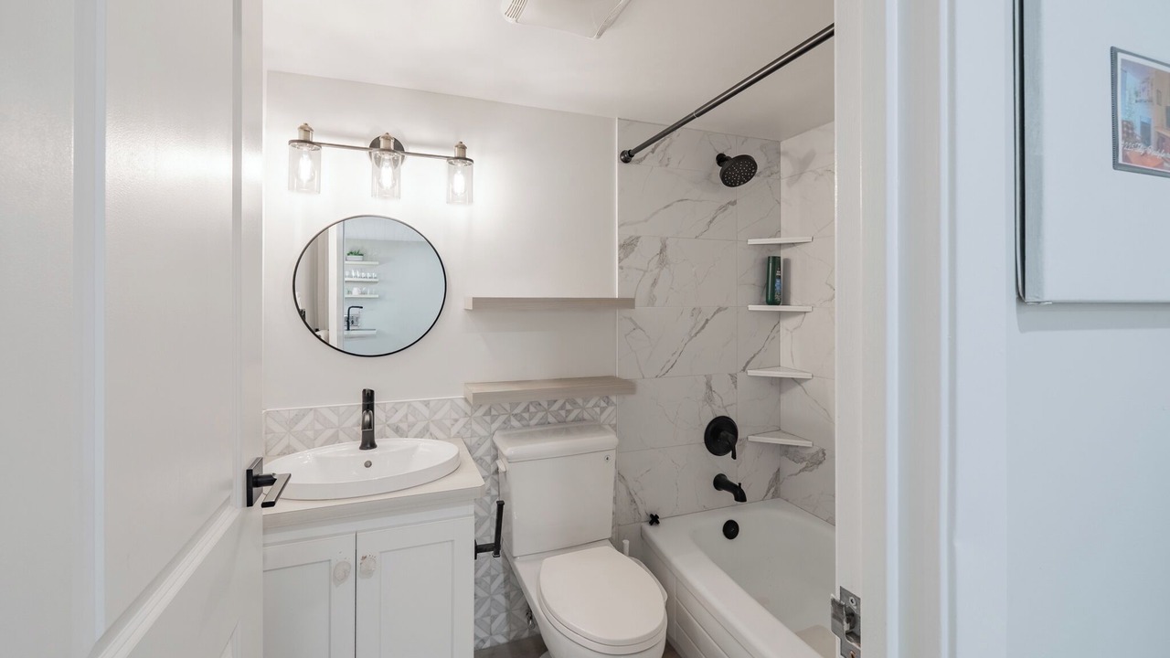 Photo of Bathroom in Panorama