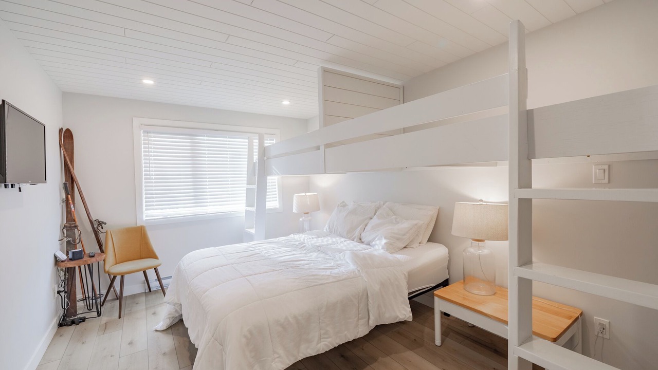 Photo of Bedroom in Panorama