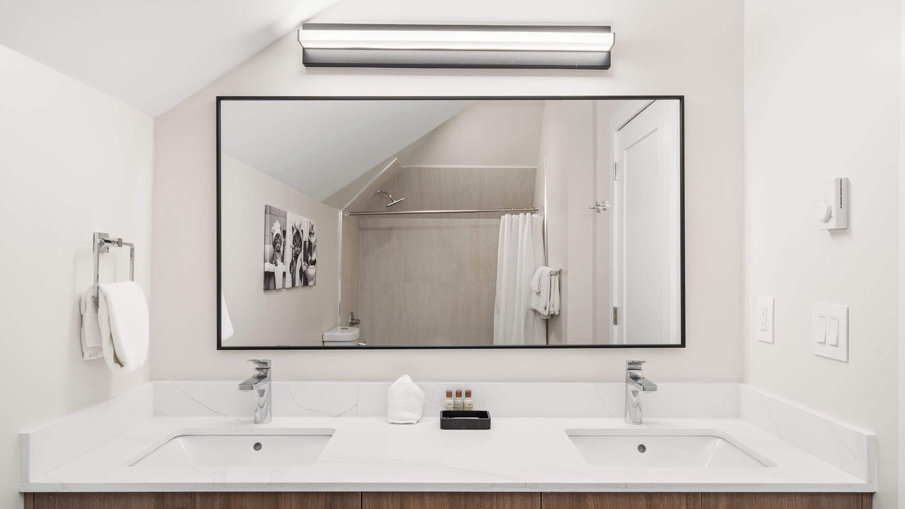 Photo of Bathroom in Village North