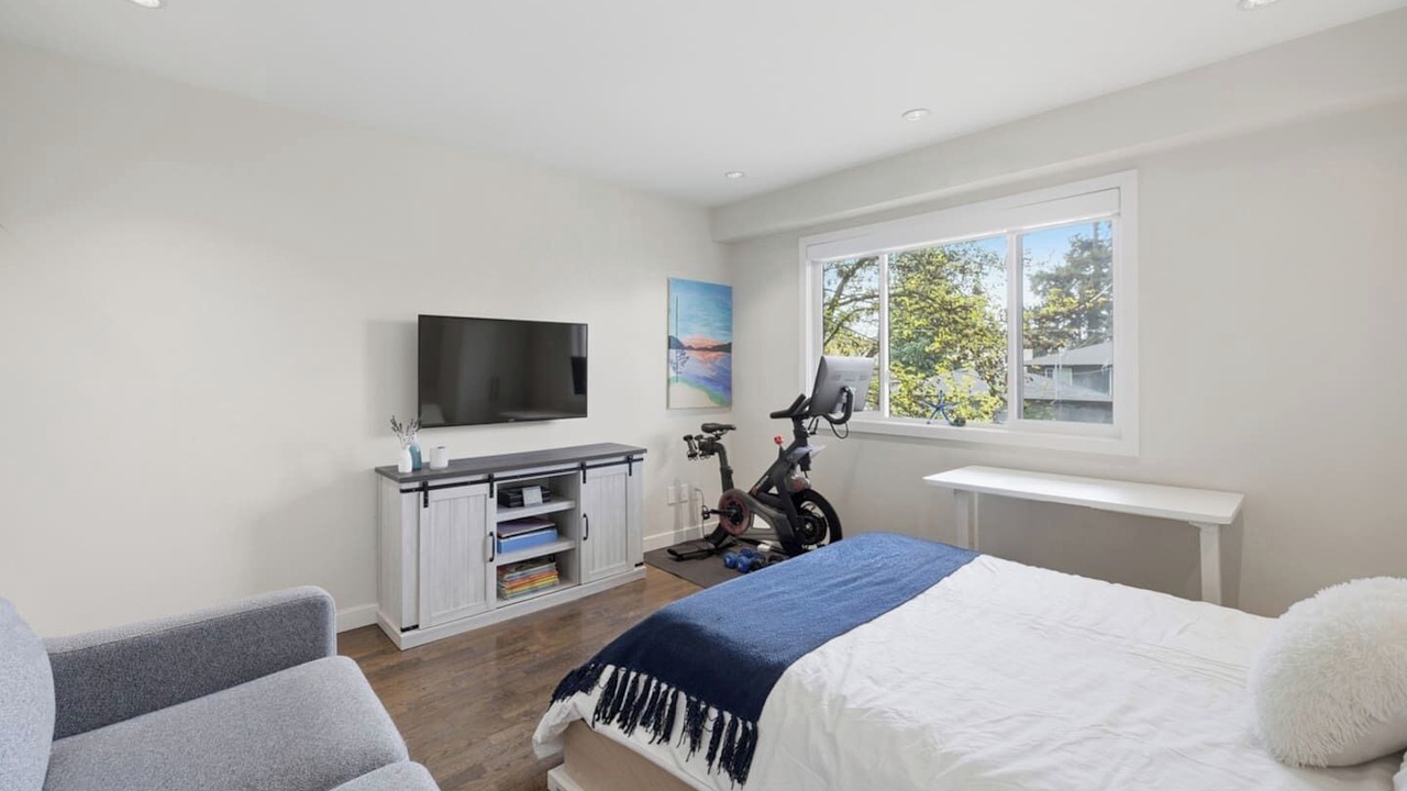 Photo of Bedroom in Upper Lonsdale