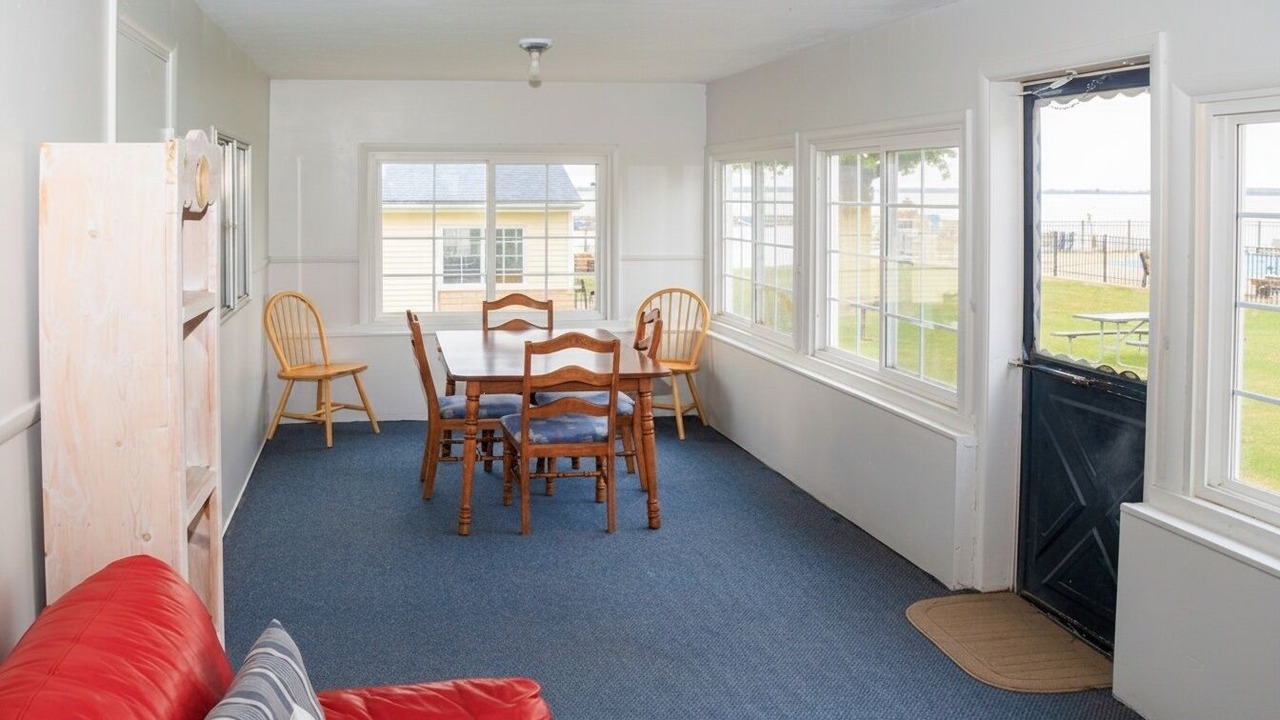 Photo of Livingroom in Marblehead