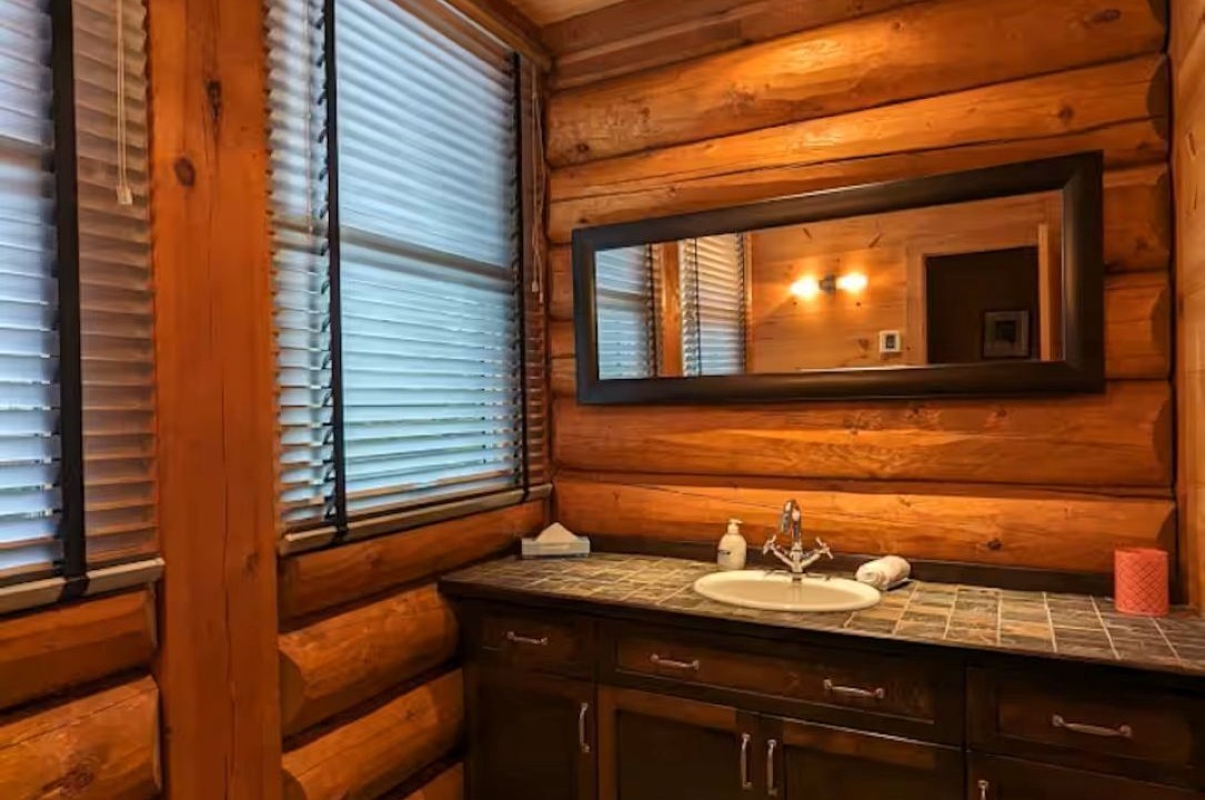 Photo of Bathroom in Lac Superieur Village