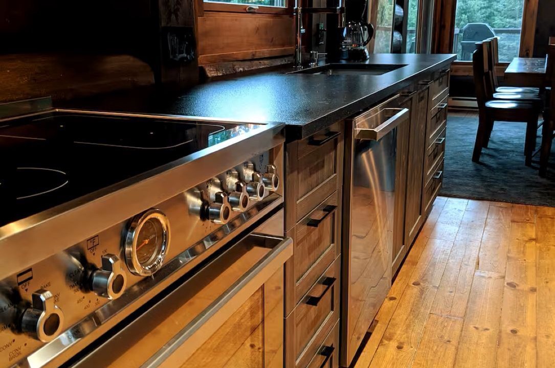 Photo of Kitchen in Lac Superieur Village