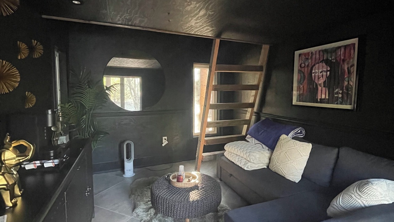 Photo of Livingroom in New Tecumseth