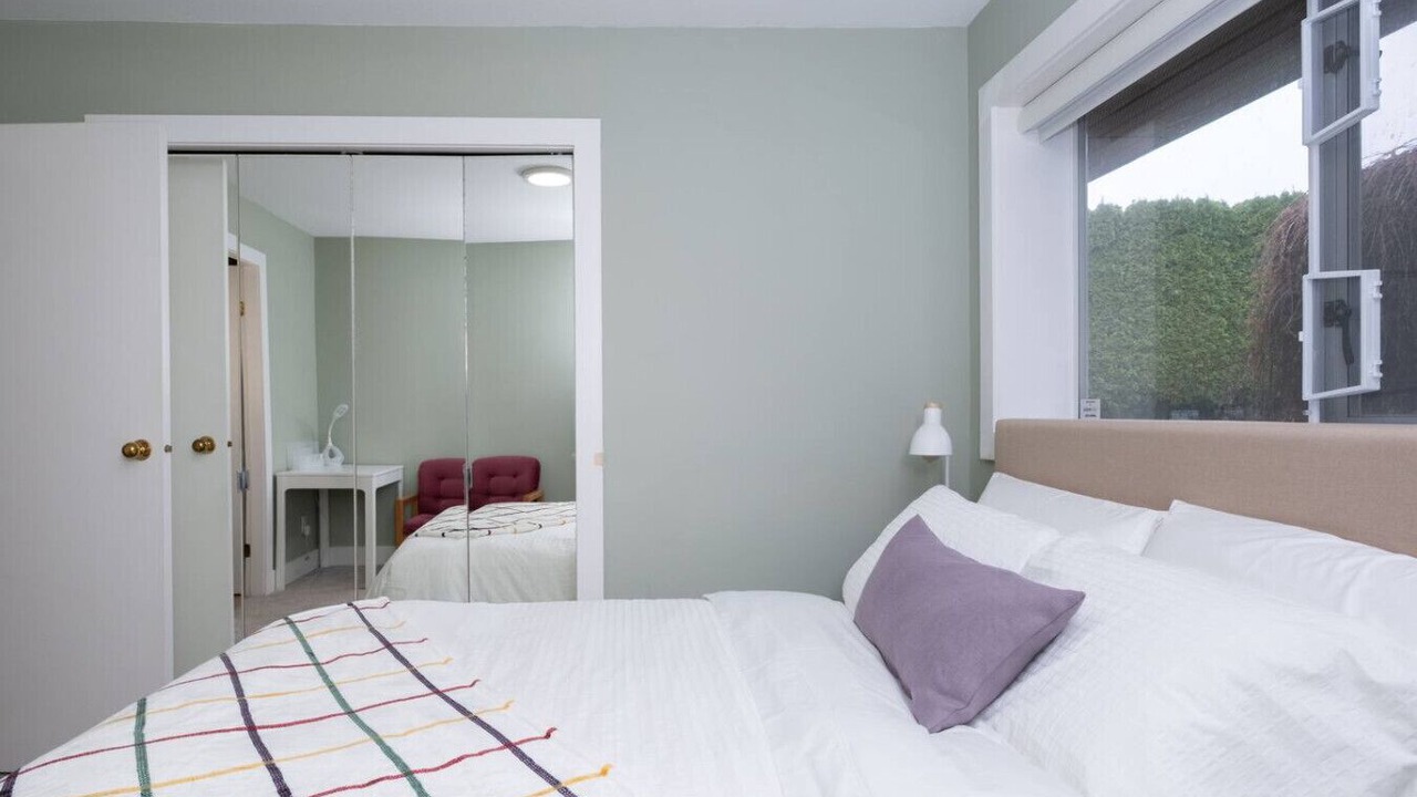 Photo of Bedroom in White Rock
