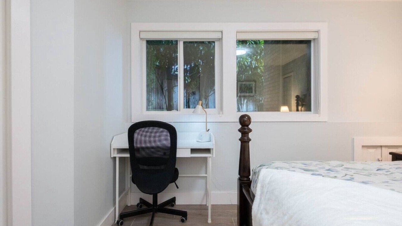 Photo of Bedroom in White Rock