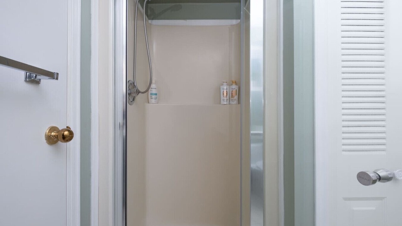 Photo of Bathroom in White Rock