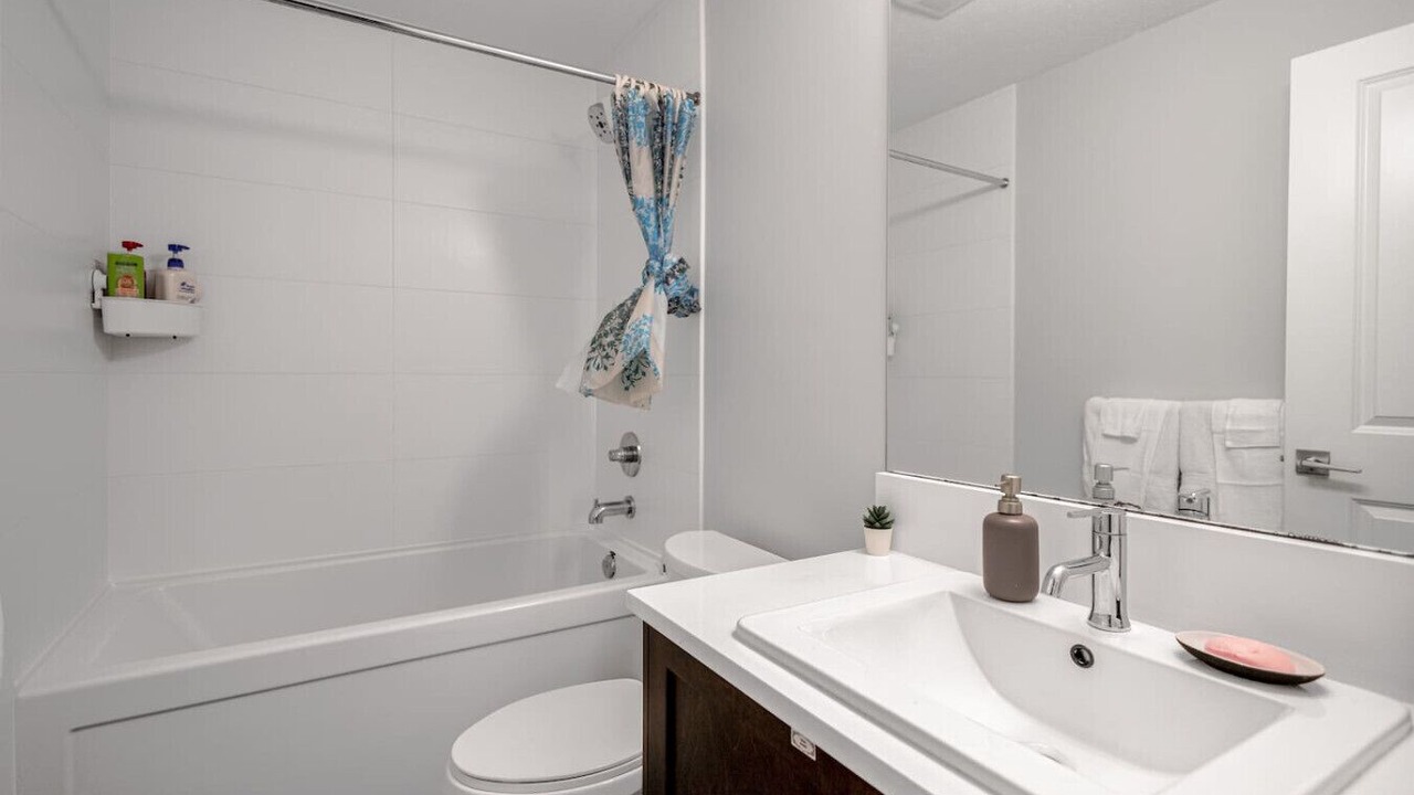 Photo of Bathroom in Willoughby