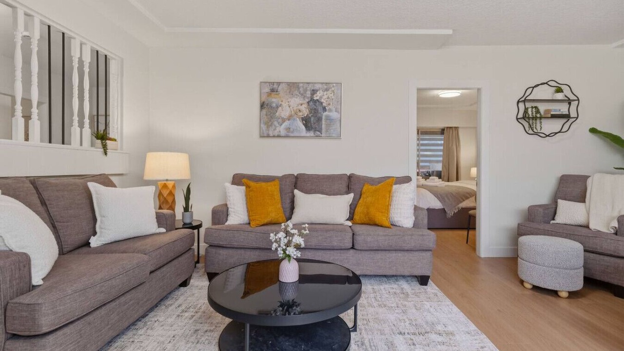 Photo of Livingroom in Marpole