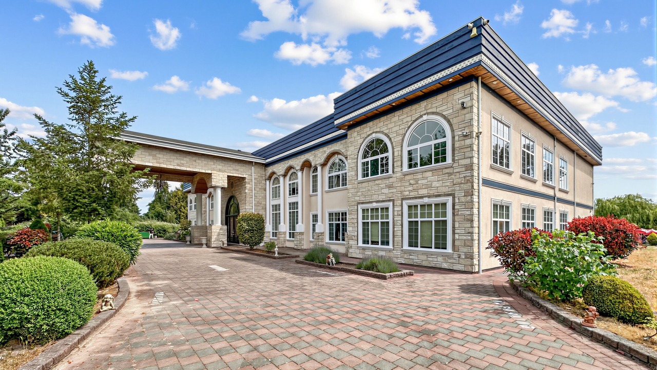 Photo of Outdoor in Richmond
