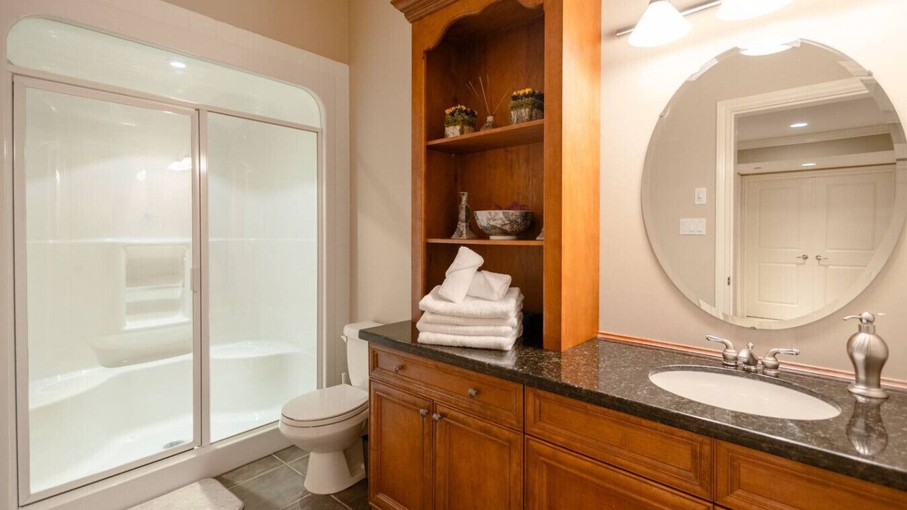 Photo of Bathroom in West Vancouver