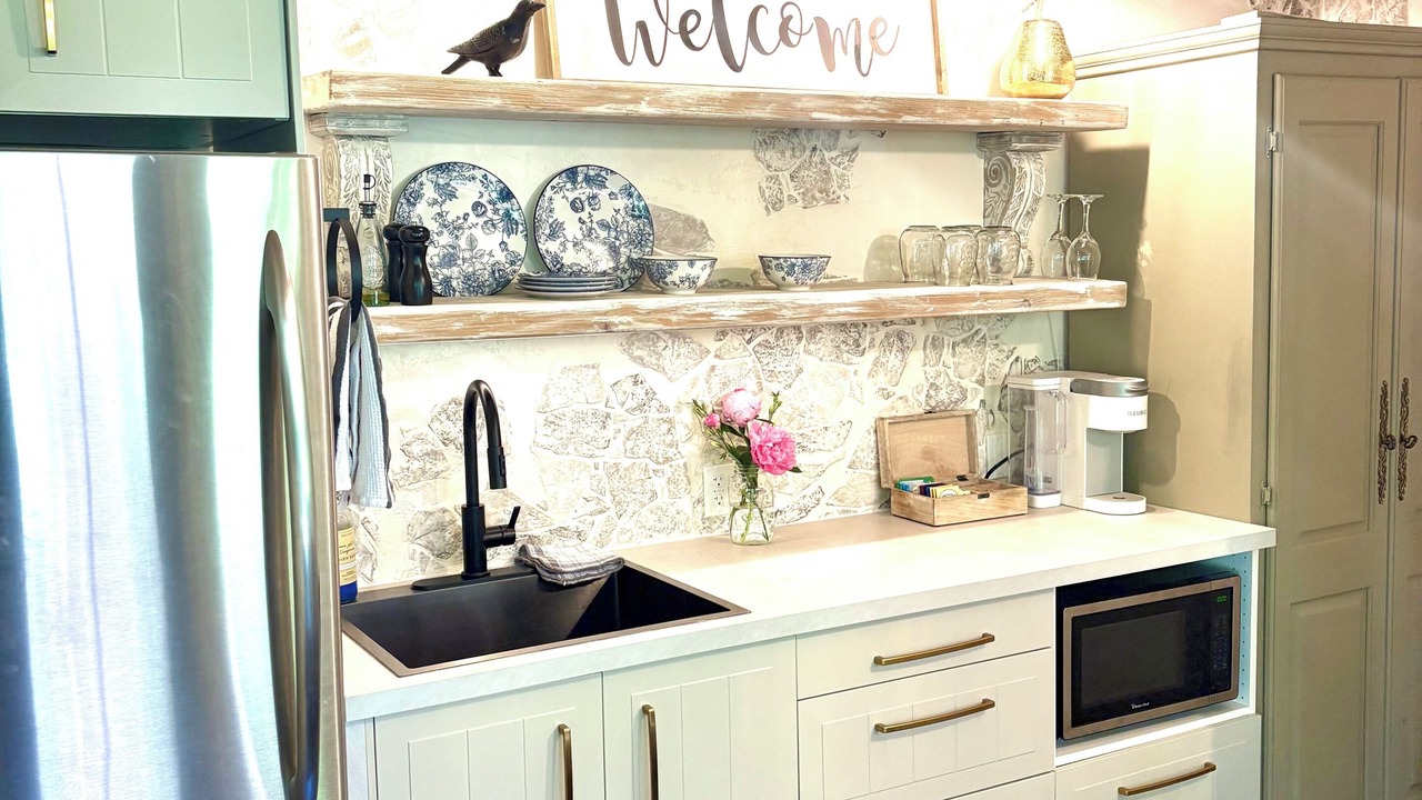 Photo of Kitchen in Chemainus