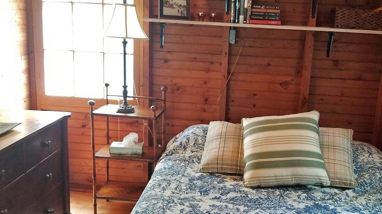 Photo of Bedroom in Bayfield