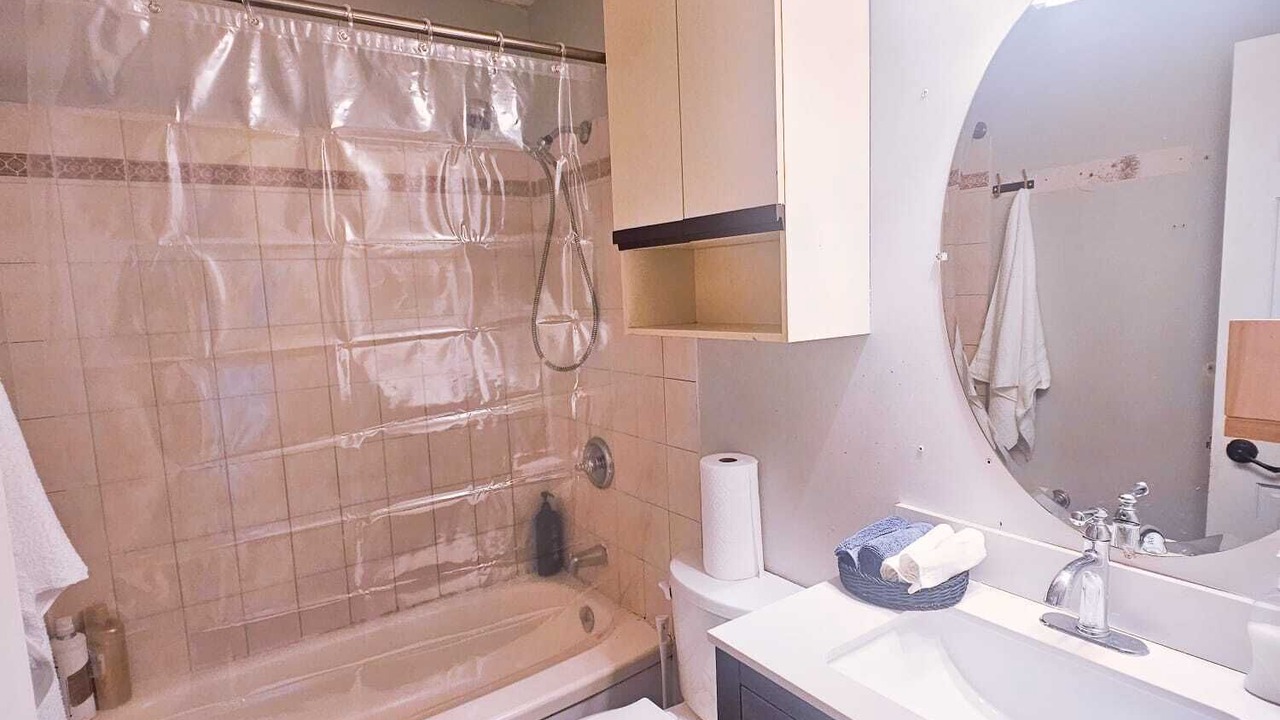 Photo of Bathroom in Fort Gary