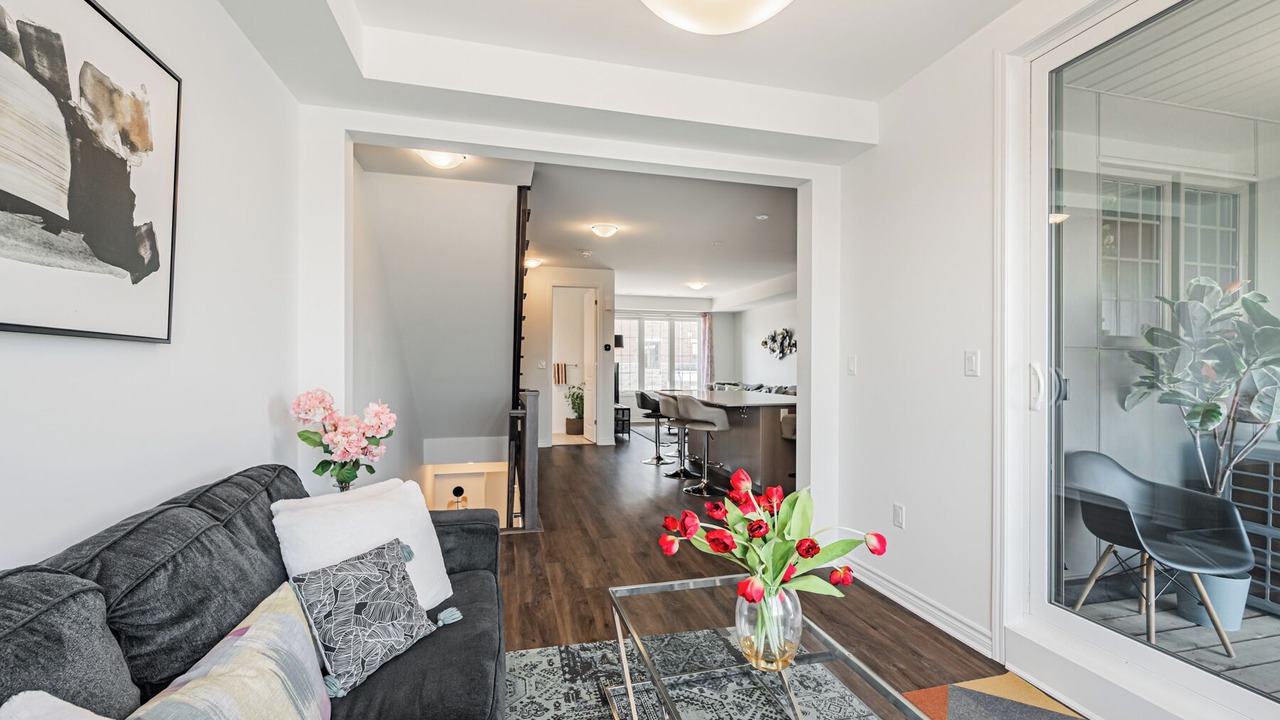 Photo of Livingroom in Brampton