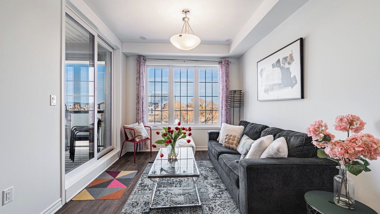 Photo of Livingroom in Brampton