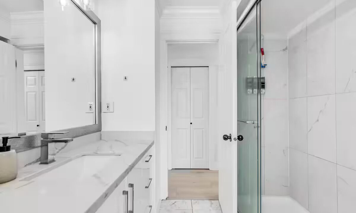 Photo of Bathroom in Delta