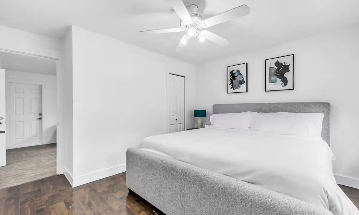 Photo of Bedroom in Delta