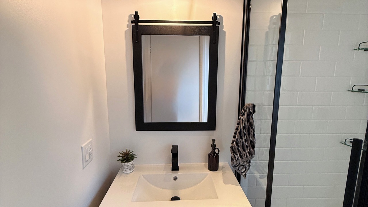 Photo of Bathroom in Harwood