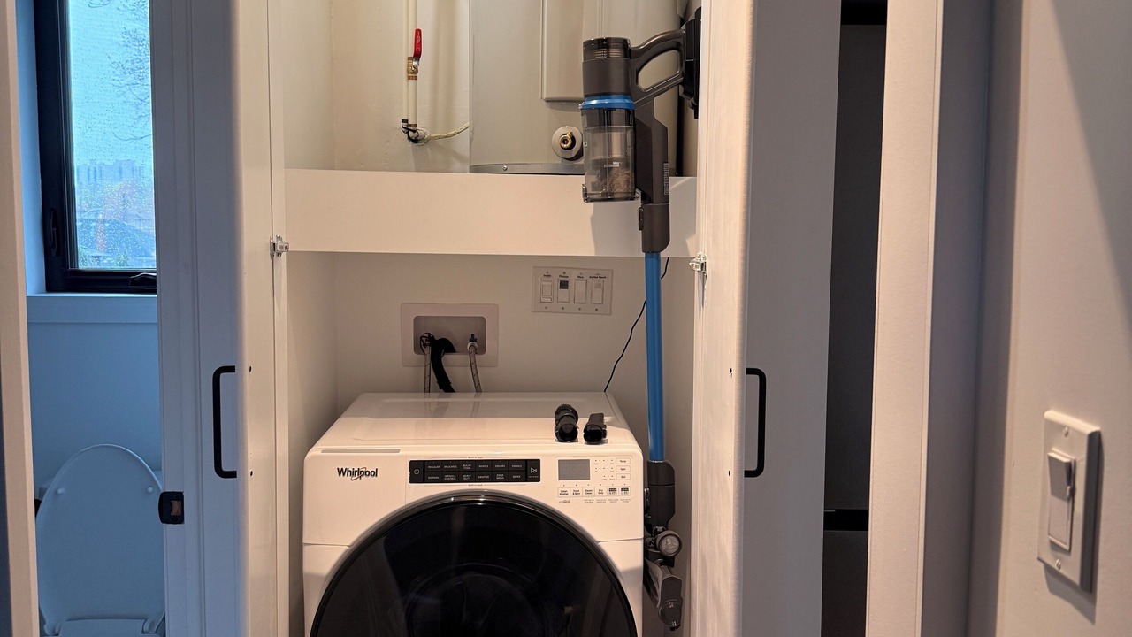 Photo of Bathroom in Harwood