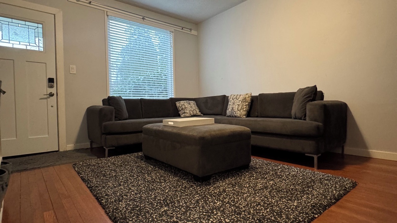 Photo of Livingroom in Hastings