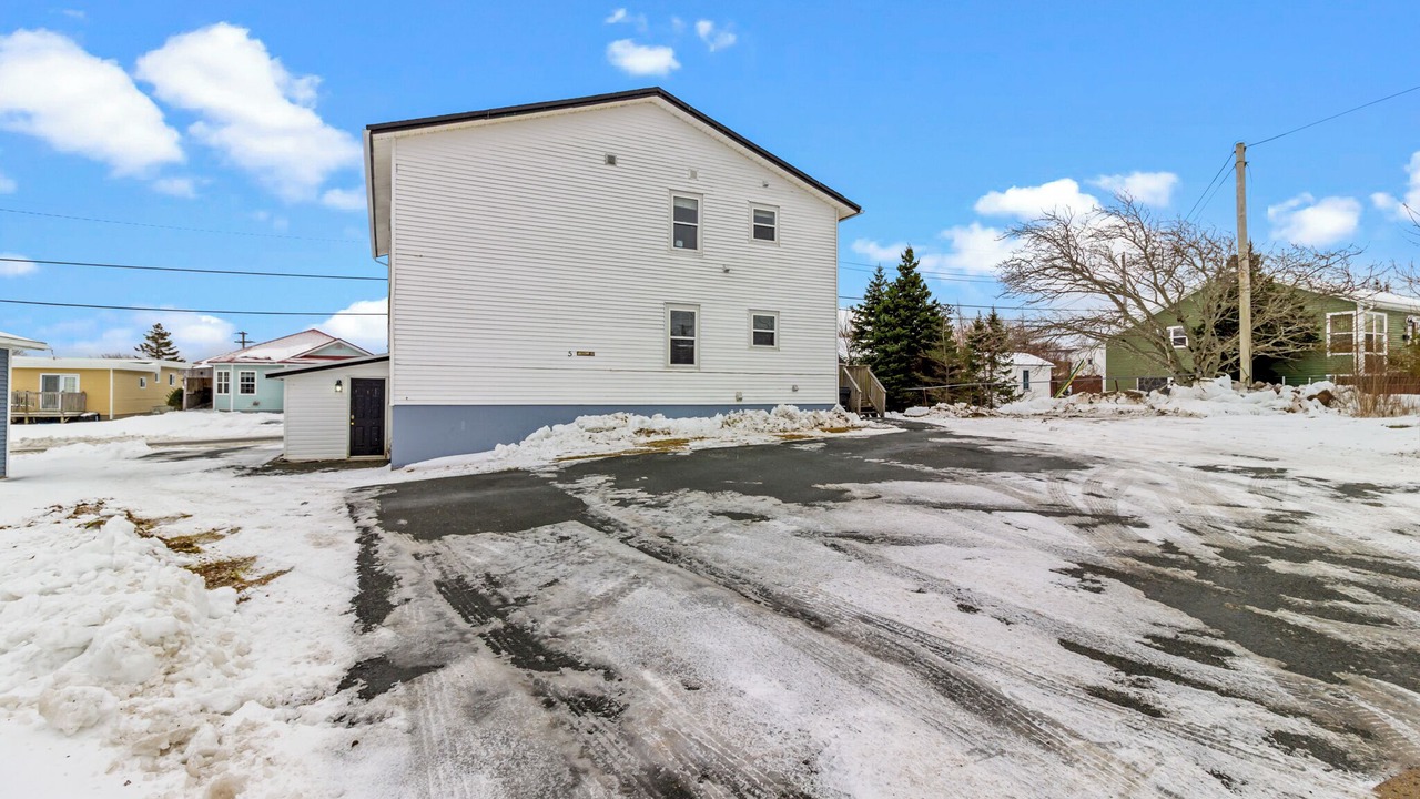 Photo of Outdoor in Terra Nova