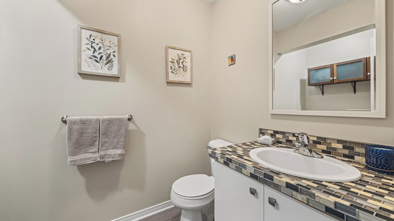 Photo of Bathroom in Aylmer
