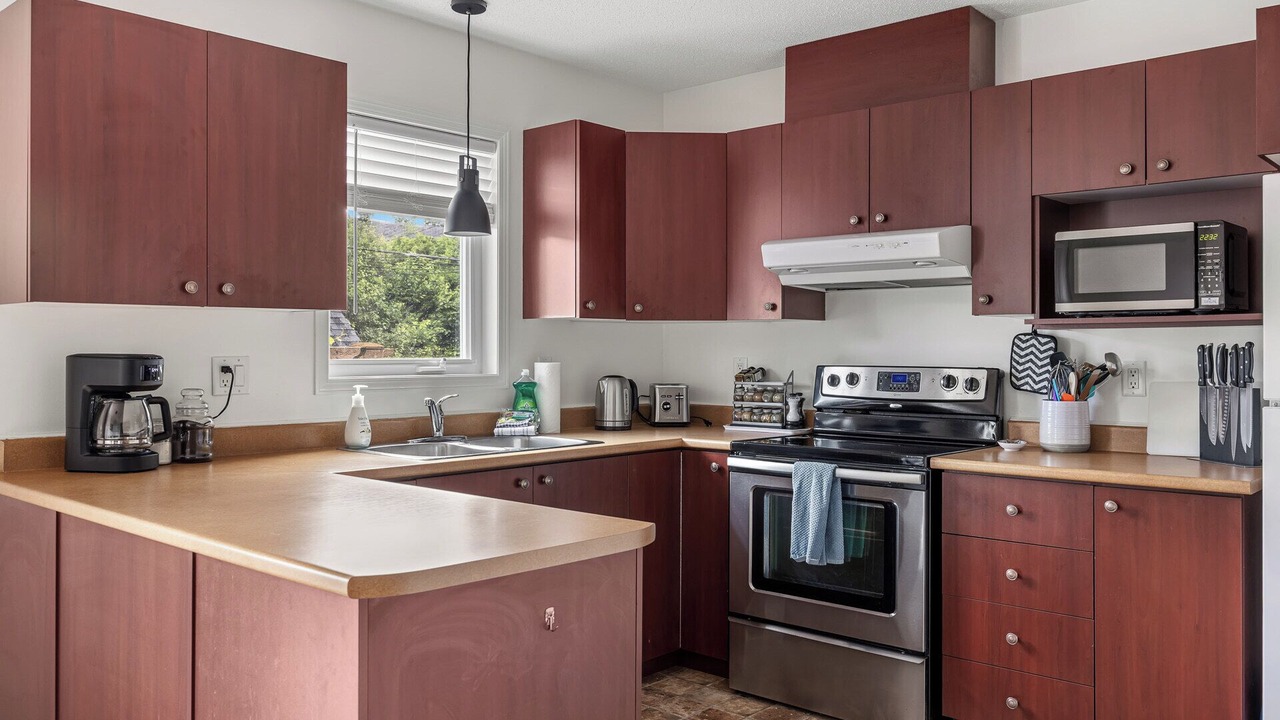 Photo of Kitchen in Aylmer