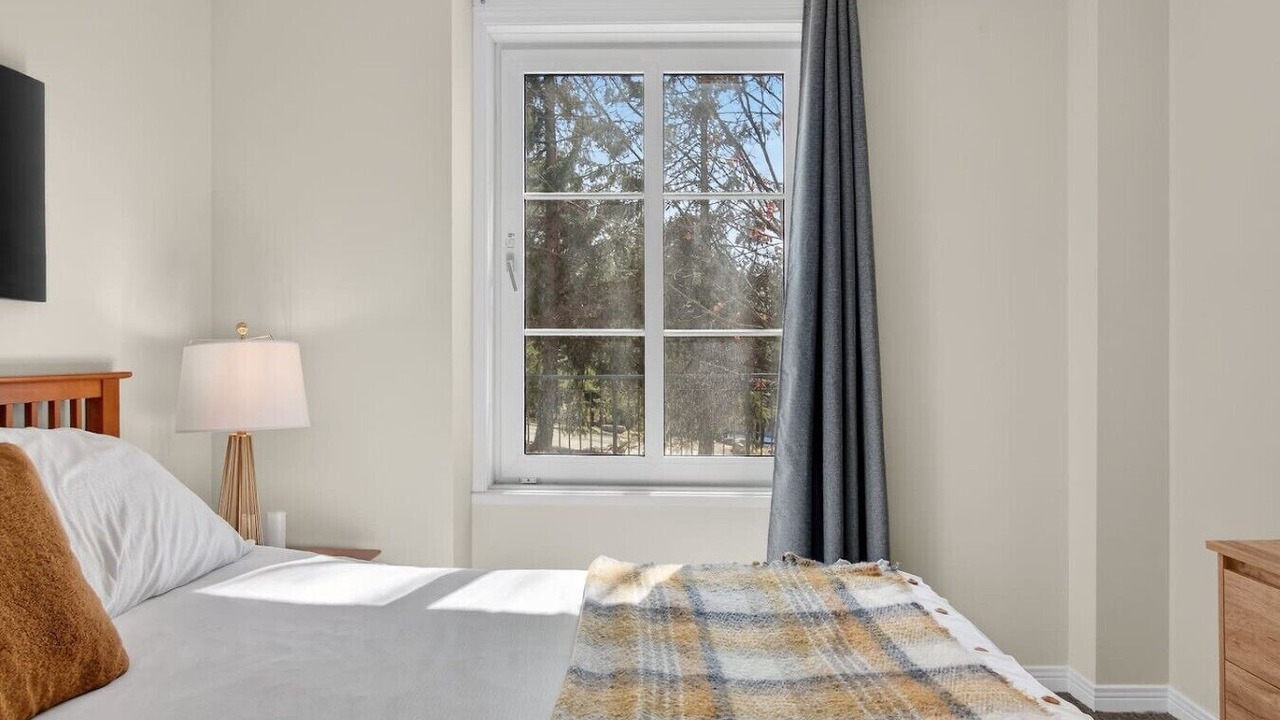 Photo of Bedroom in Mont-Tremblant Pedestrian Village