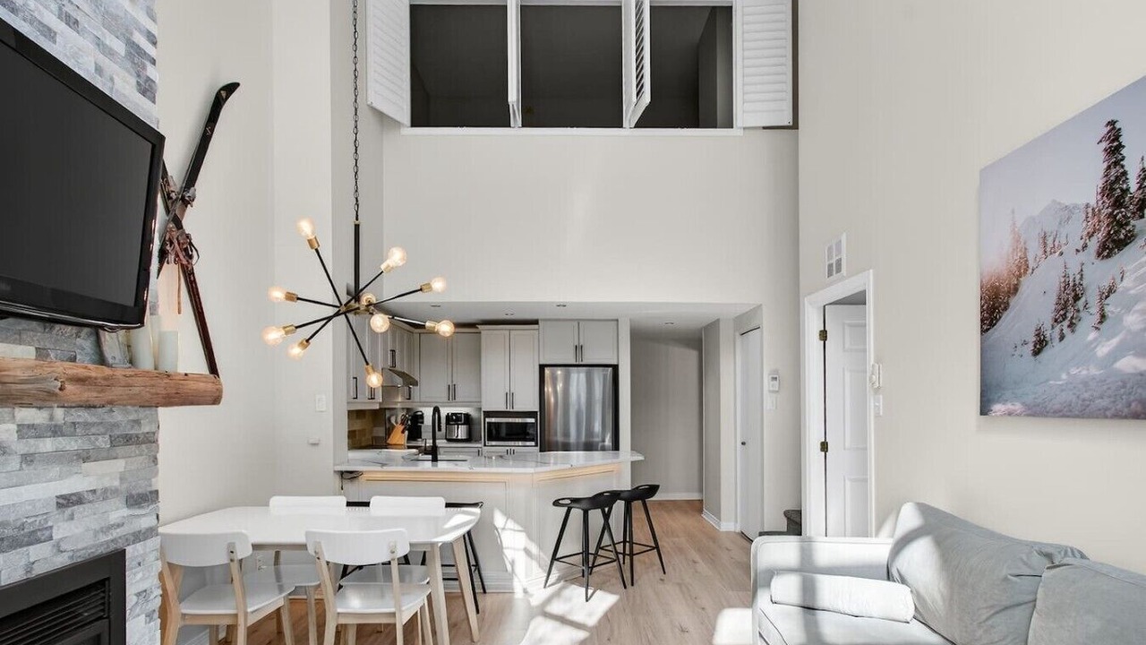 Photo of Livingroom in Mont-Tremblant Pedestrian Village