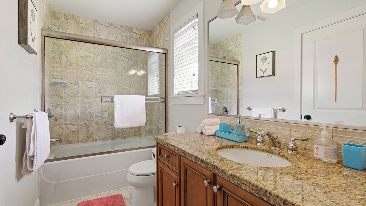 Photo of Bathroom in District of North Vancouver