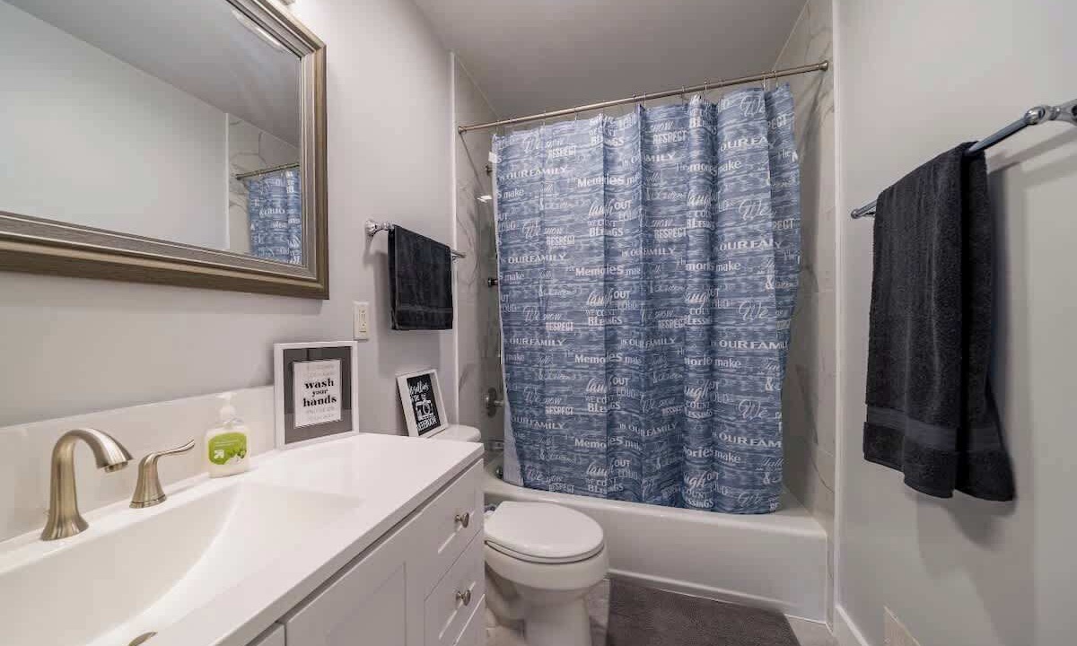 Photo of Bathroom in West Irondequoit