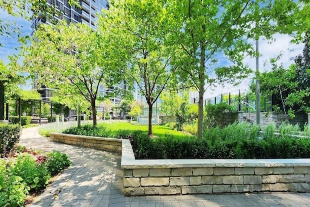 Photo of Outdoor in Willowdale