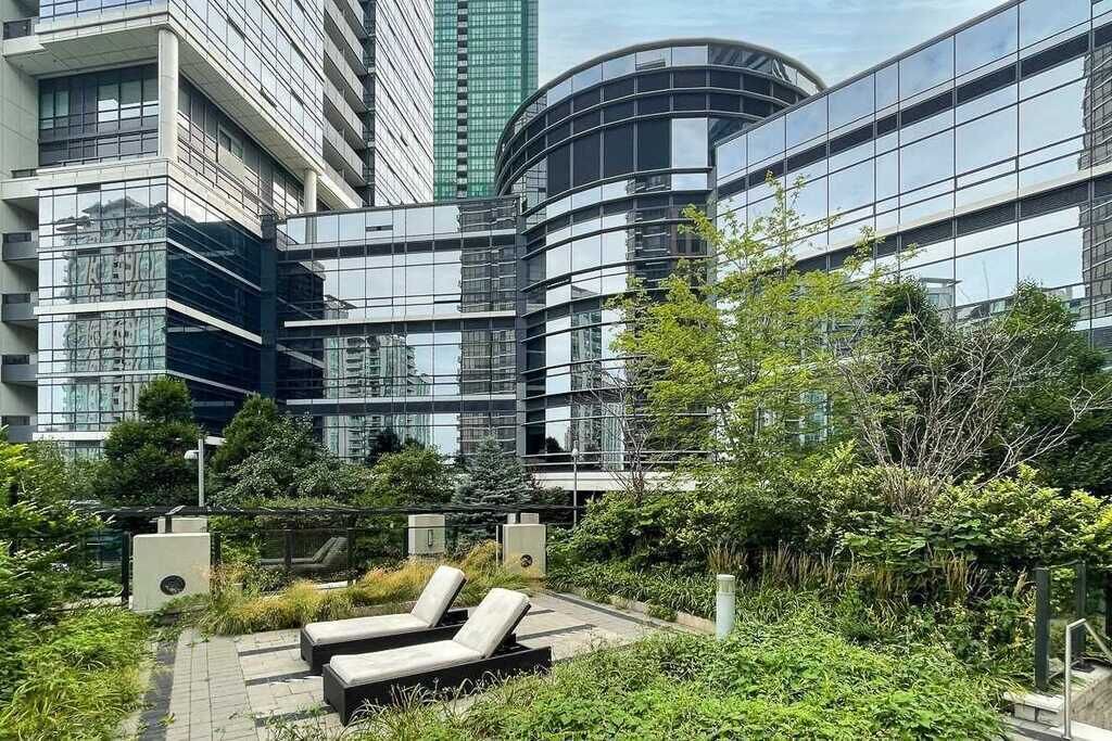 Photo of Outdoor in Willowdale