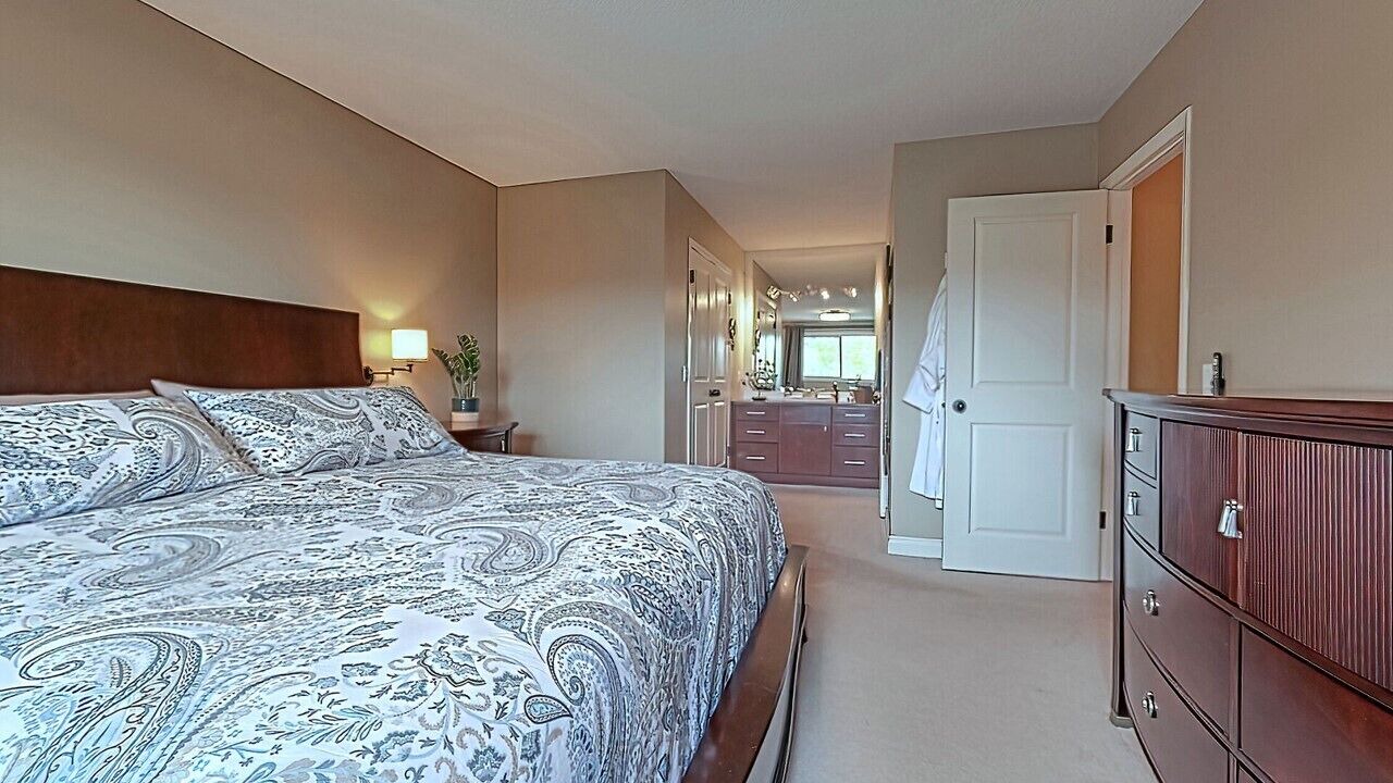 Photo of Bedroom in Northwest Calgary