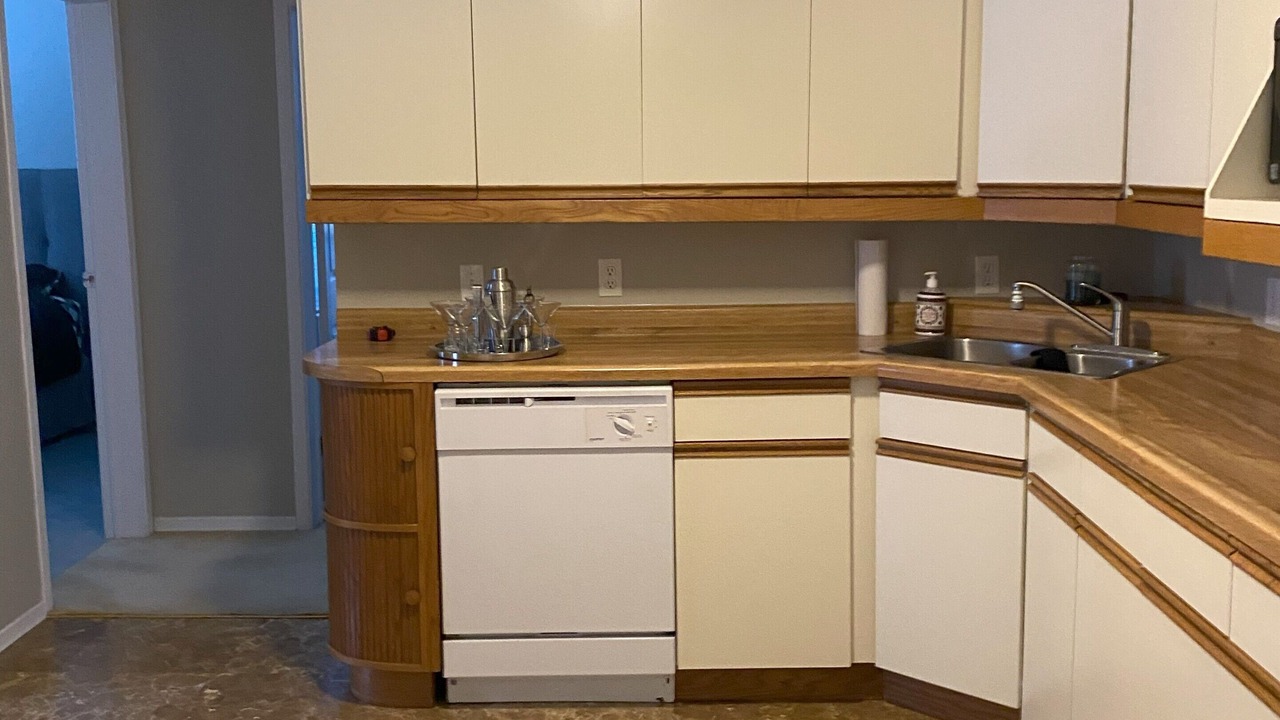 Photo of Kitchen in Grand Bend