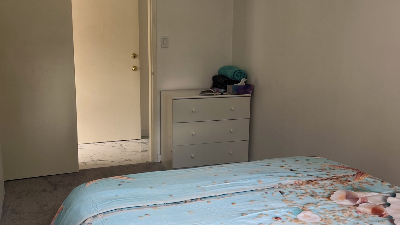 Photo of Bedroom in Colwood