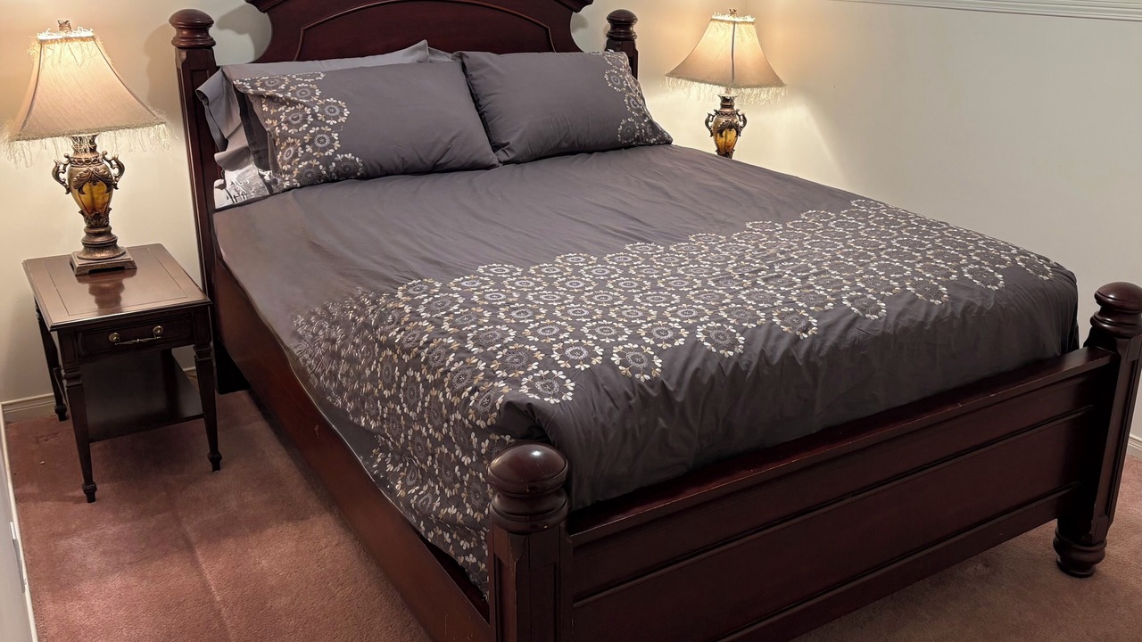 Photo of Bedroom in Wasaga Beach