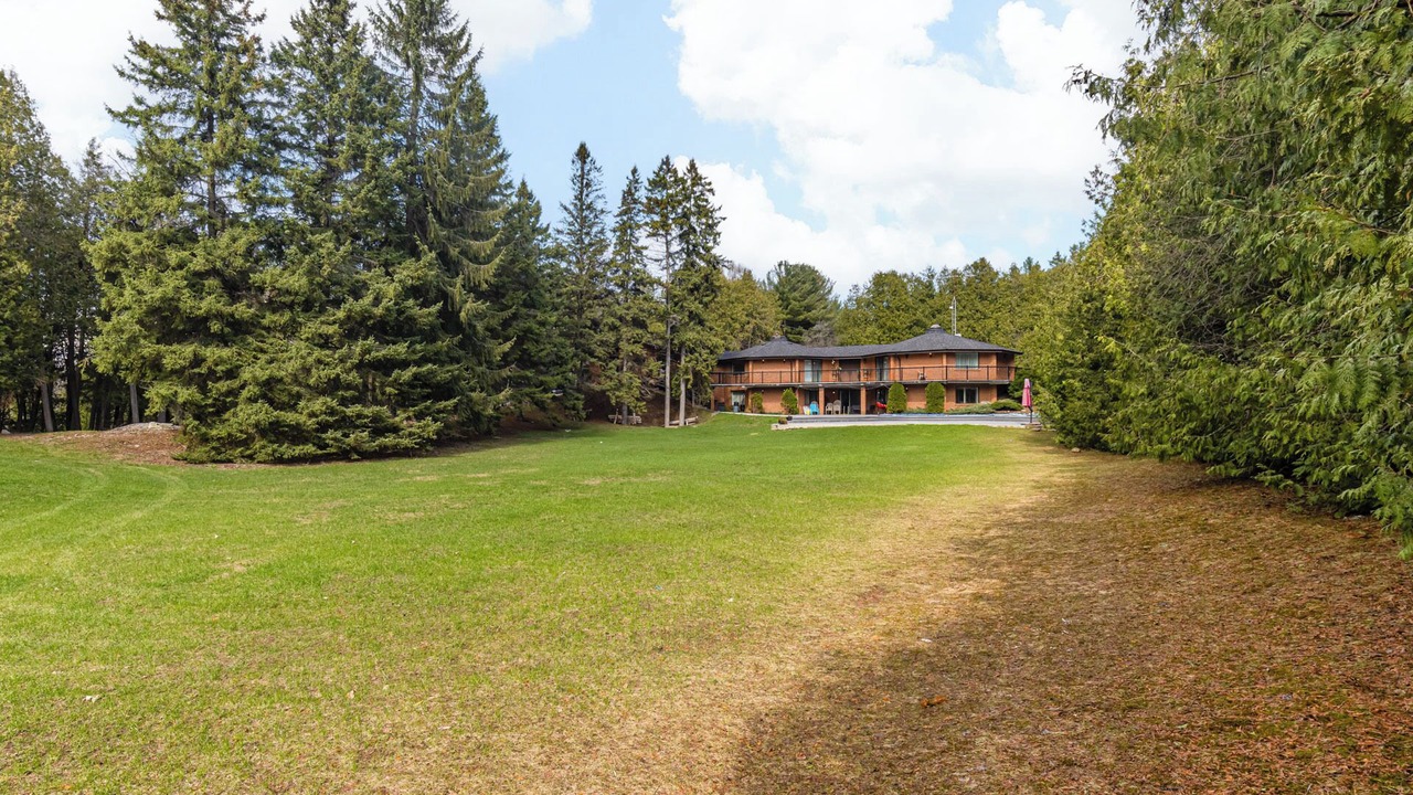Photo of Outdoor in Pickering
