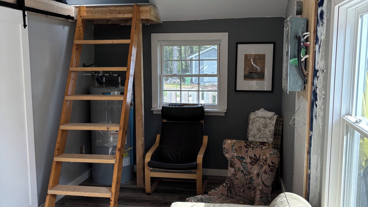 Photo of Livingroom in Lunenburg County
