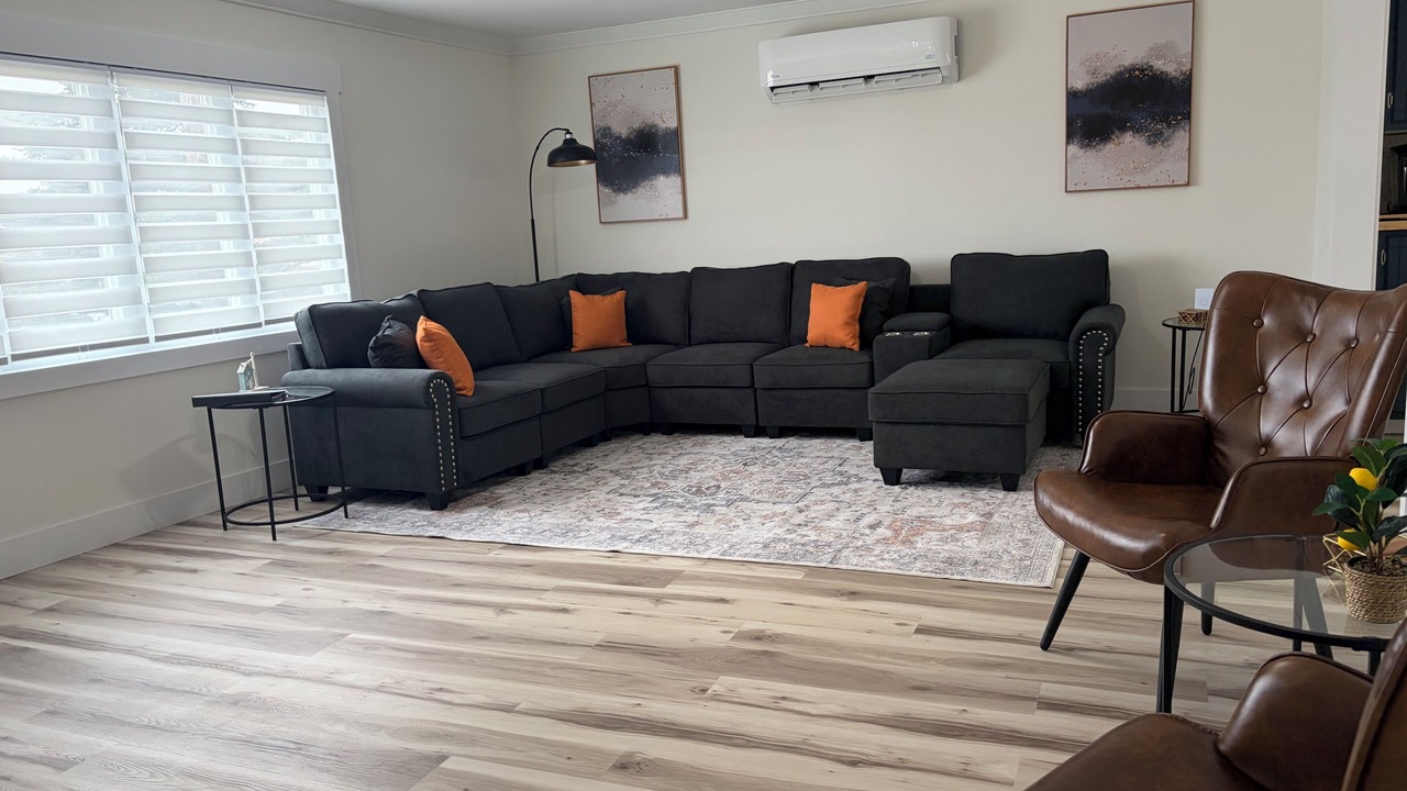 Photo of Livingroom in Terra Nova